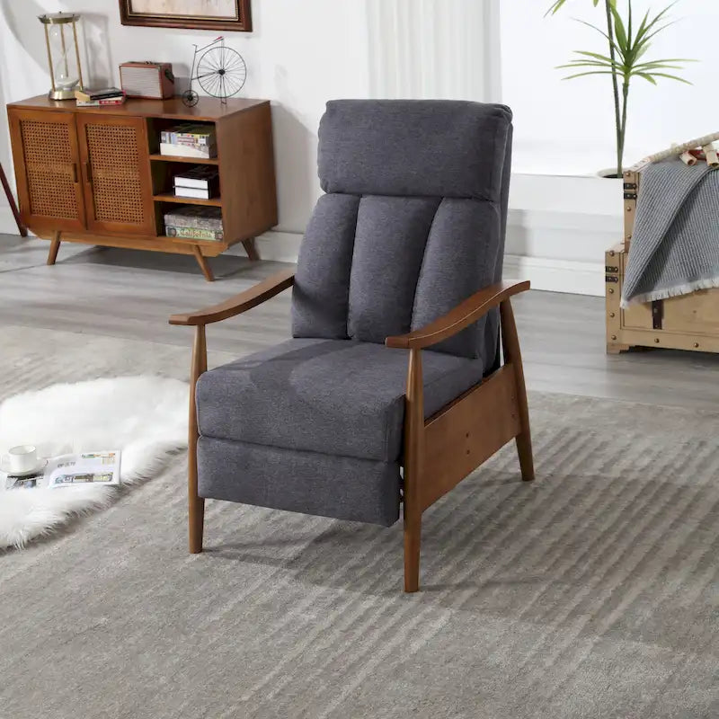 Fauteuil à accoudoirs en bois