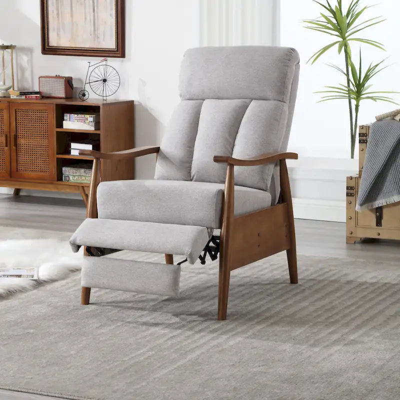 Fauteuil à accoudoirs en bois