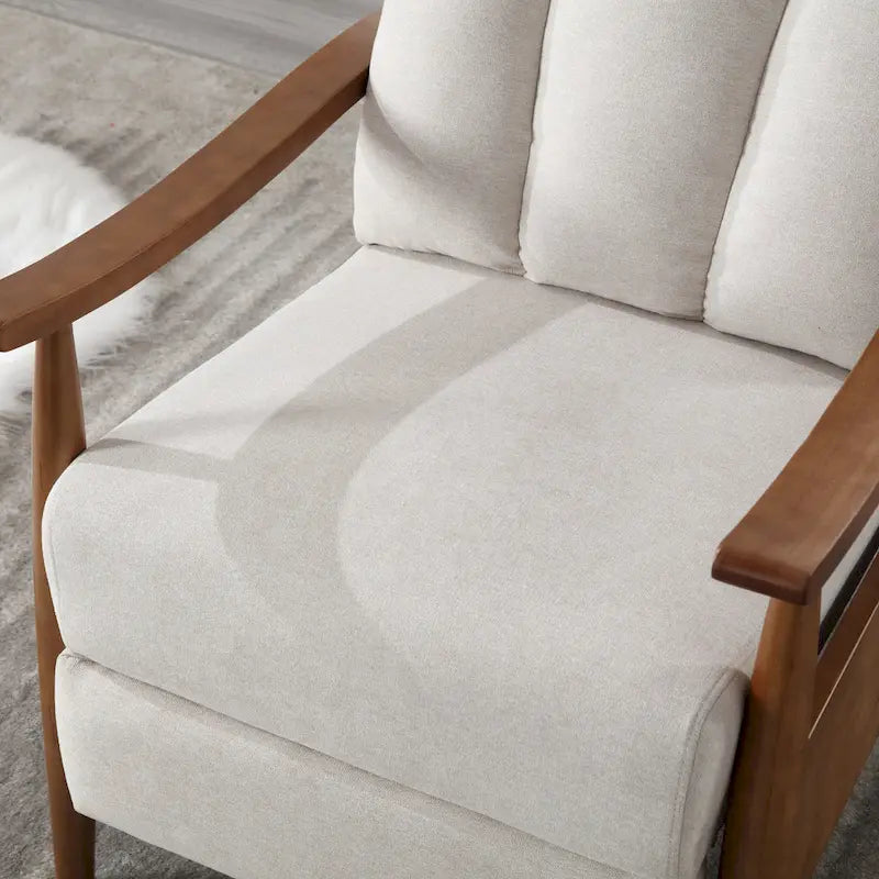 Fauteuil à accoudoirs en bois